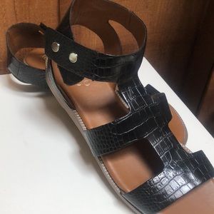 Franco Sarto Genevia Gladiator Sandal Size 12